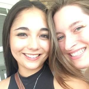 Meet your Posher, Aya